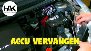 AUTO ACCU VERVANGEN [upl. by Kolk]