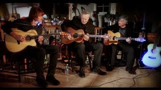 Richie Sambora Tommy Emmanuel and Laurence Juber Play un plugged [upl. by Ekul]